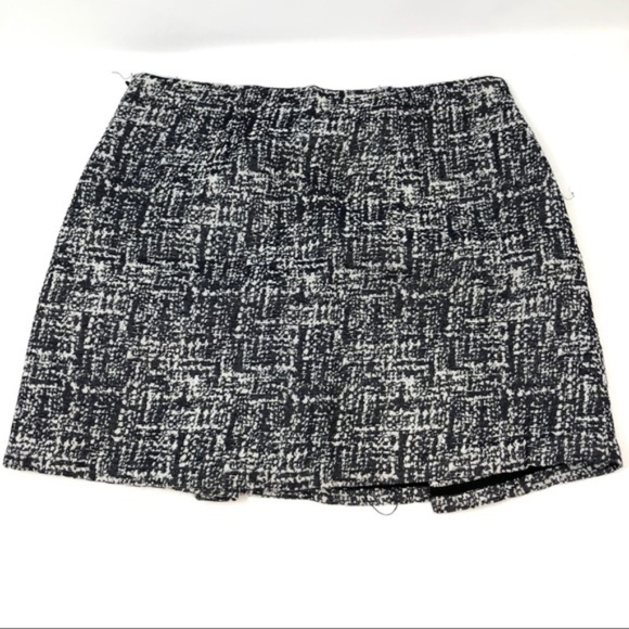 Joie Black and White Cotton Blend Sheath Skirt - Picture 6 of 7